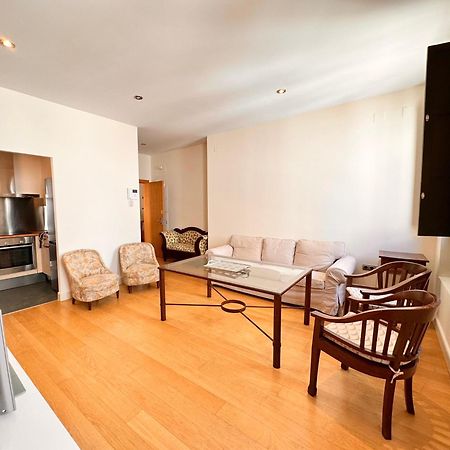Penthouse Near Cathedral Private Rooftop Private Parking Sevilla Bagian luar foto