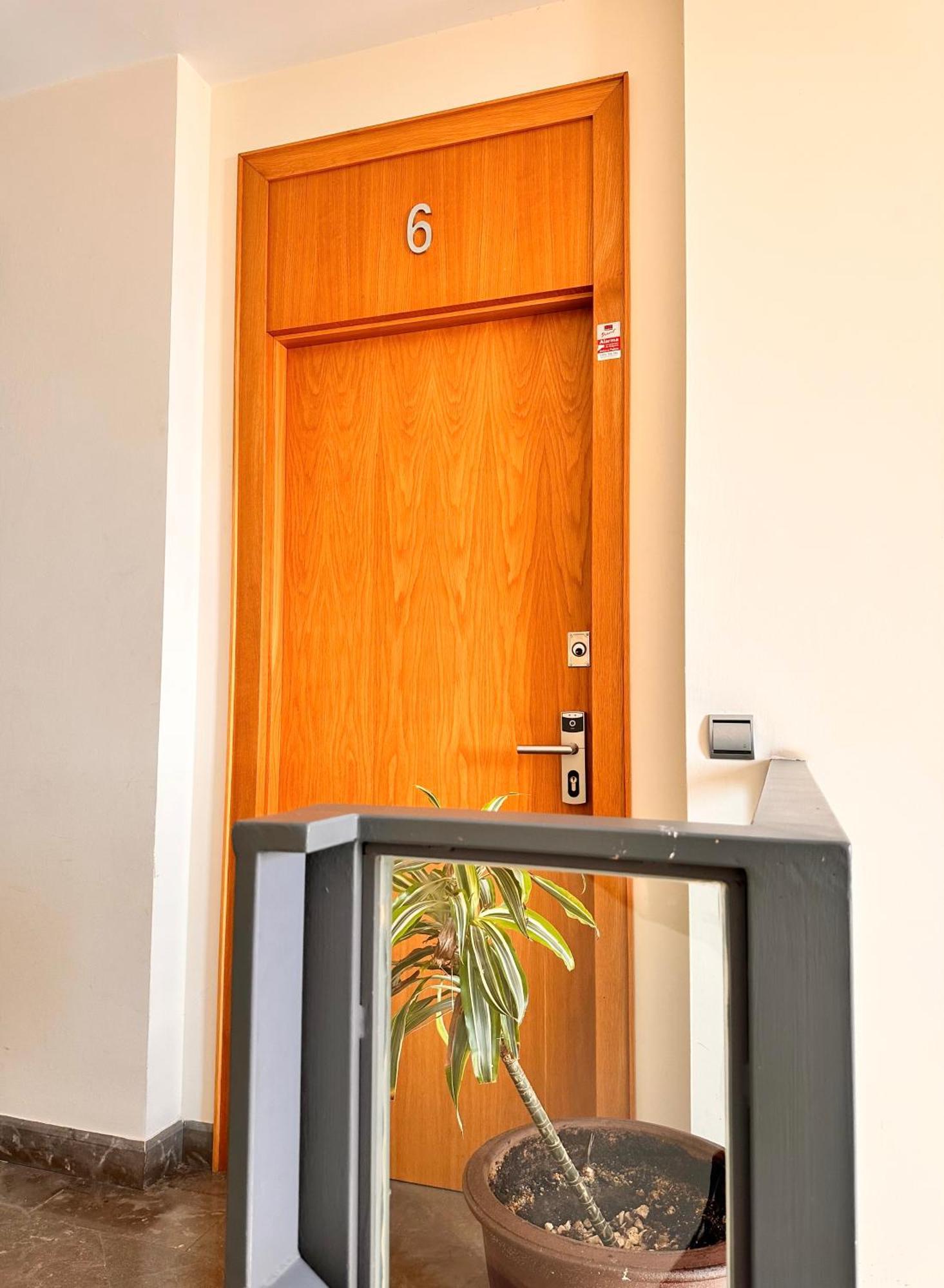 Penthouse Near Cathedral Private Rooftop Private Parking Sevilla Bagian luar foto