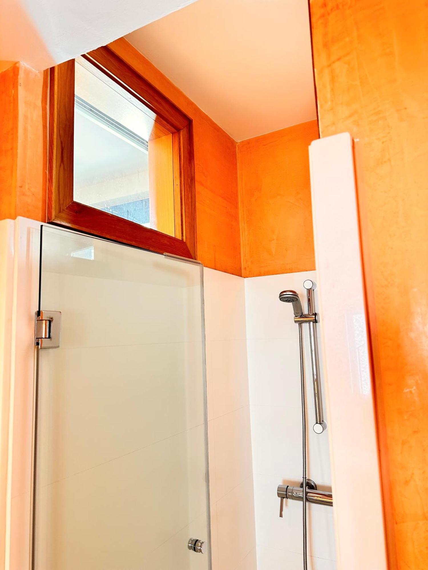 Penthouse Near Cathedral Private Rooftop Private Parking Sevilla Bagian luar foto