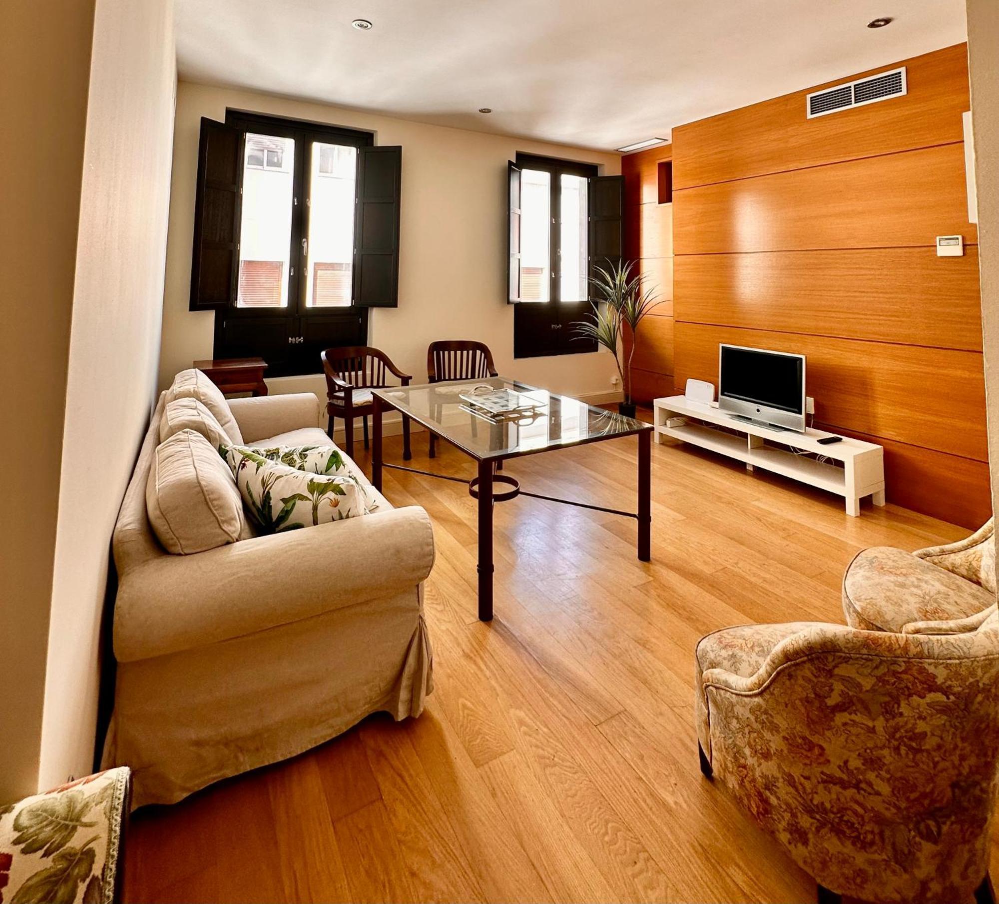 Penthouse Near Cathedral Private Rooftop Private Parking Sevilla Bagian luar foto
